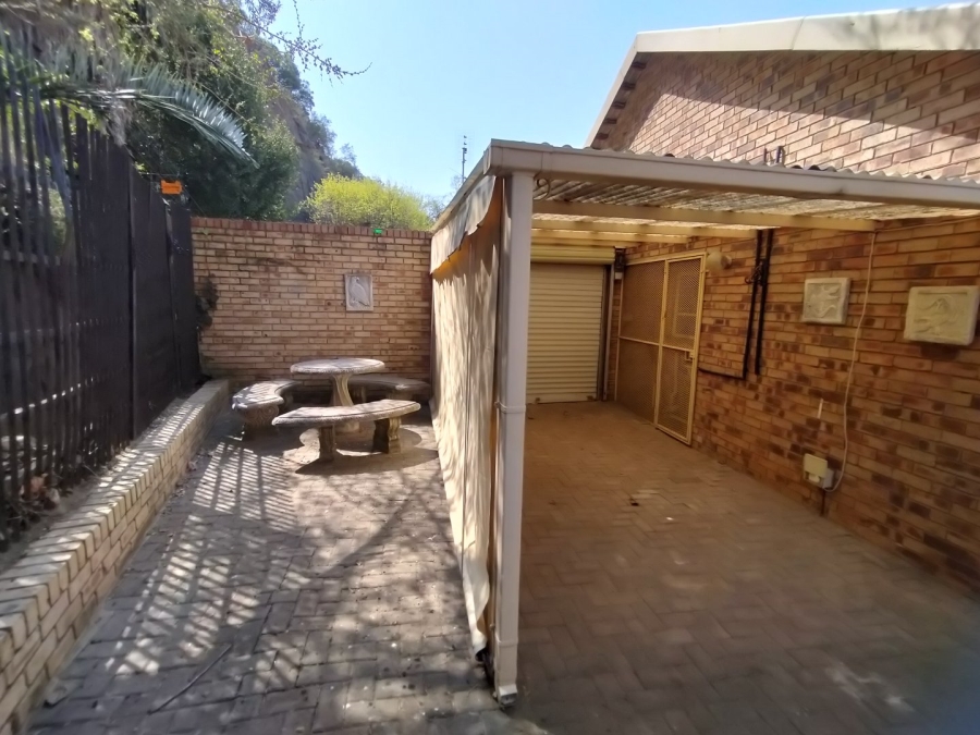 3 Bedroom Property for Sale in Bloemfontein Free State